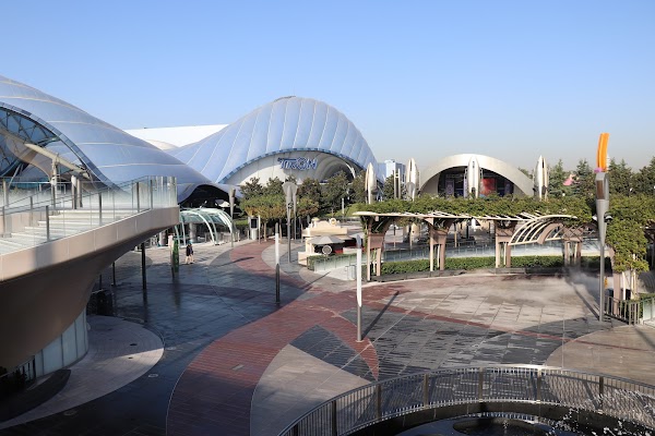 Shanghai Disneyland Park 3