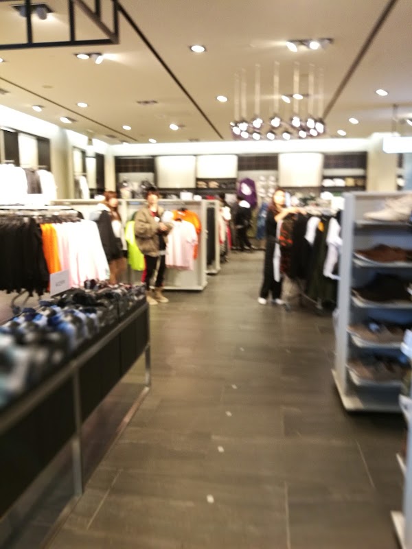 H&M 2