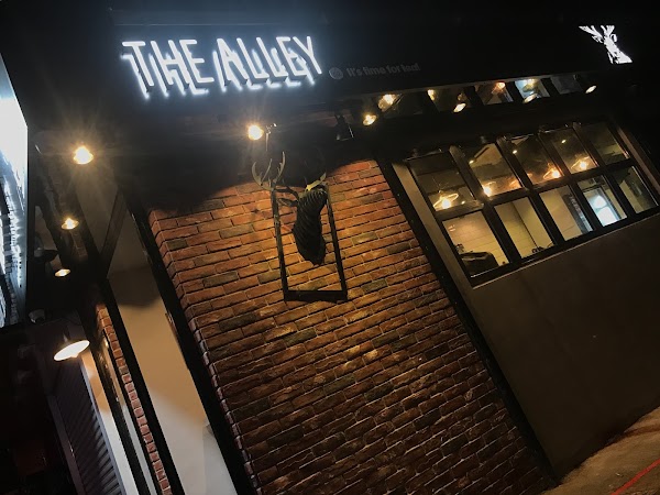 The Alley 4