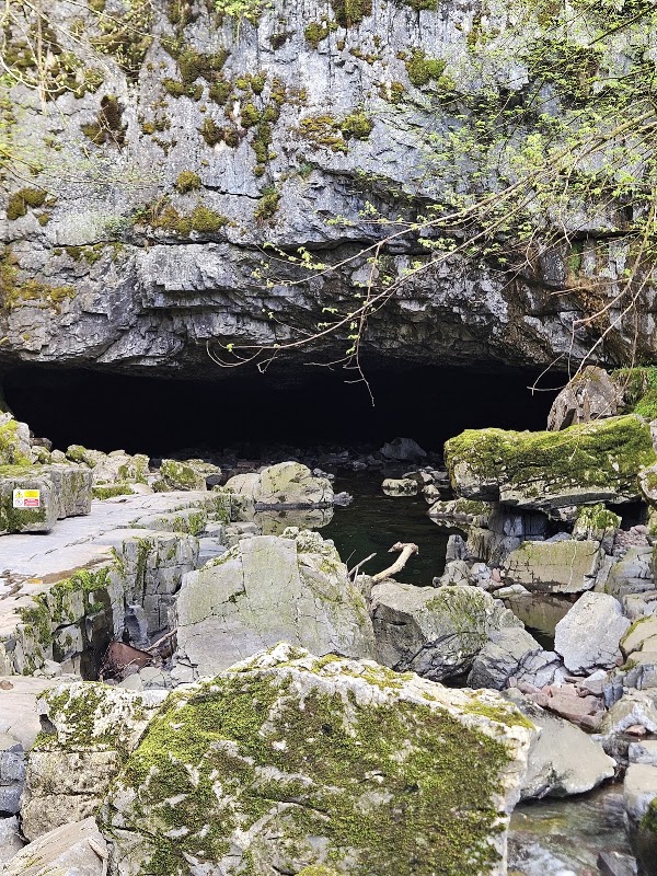 Porth yr Ogof 4