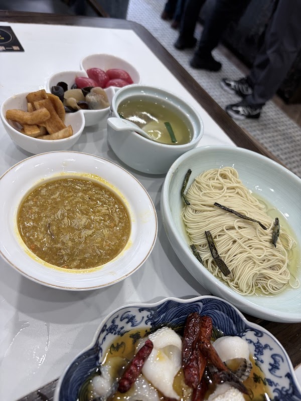 Yuxing Ji Noodle Restaurant (People's Square Branch) 2