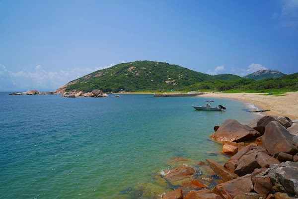 Shek Pai Wan Beach 1