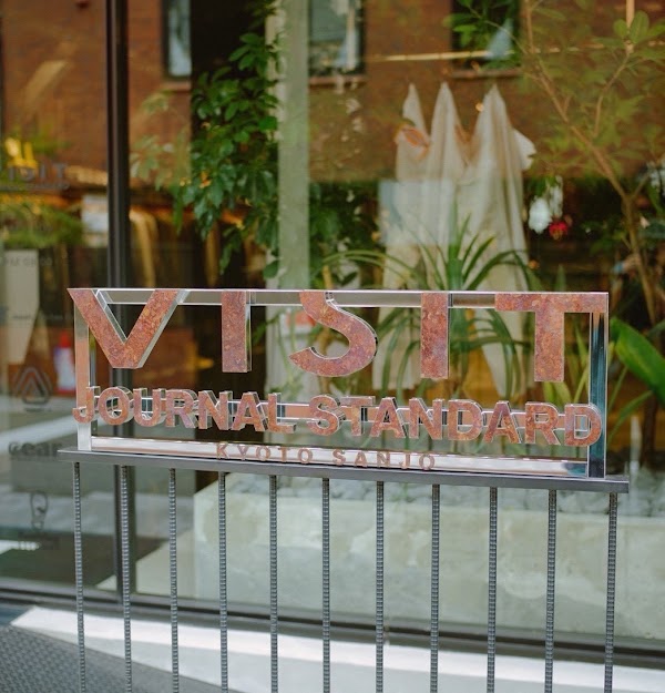VISIT JOURNAL STANDARD 京都三条店