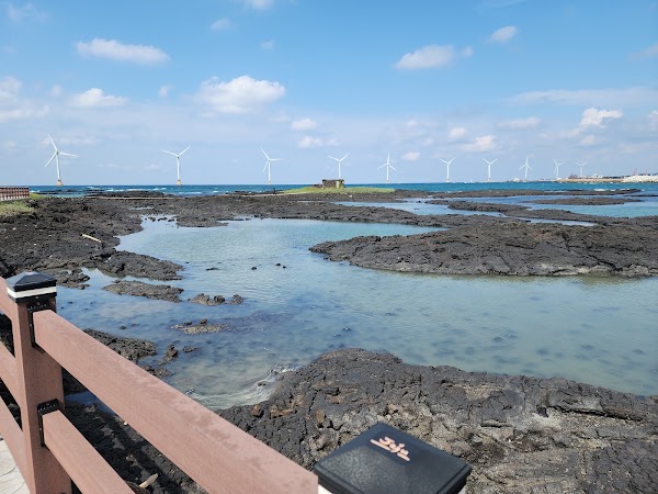 Sinchang Windmill Coastal Road 3
