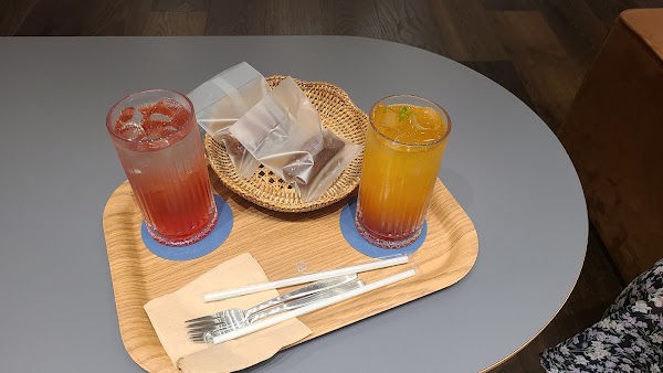 Cafe Comma Hapjeong 5