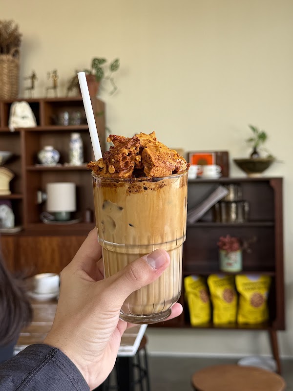 Ugly Coffee 4