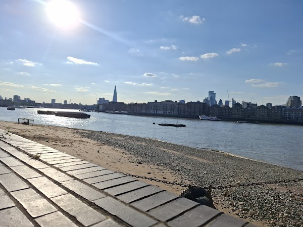Rotherhithe Beach 4