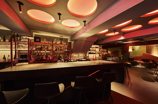 Oblicuo Hi-Fi Bar 1