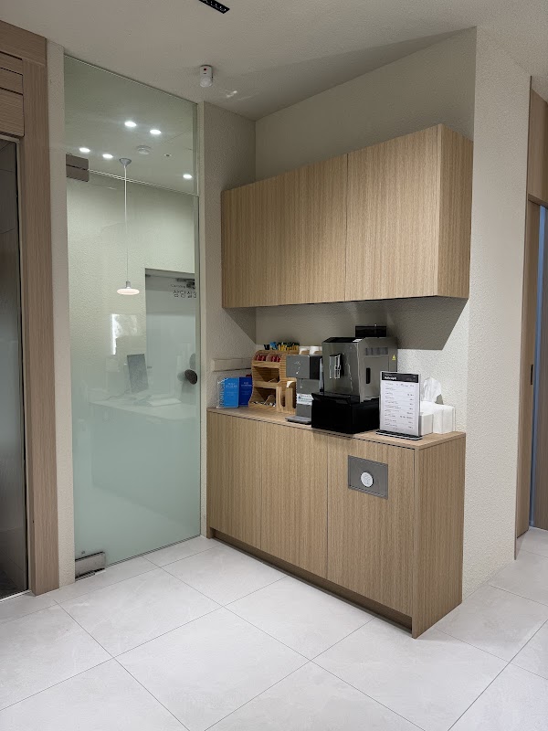 Midam Clinic 2