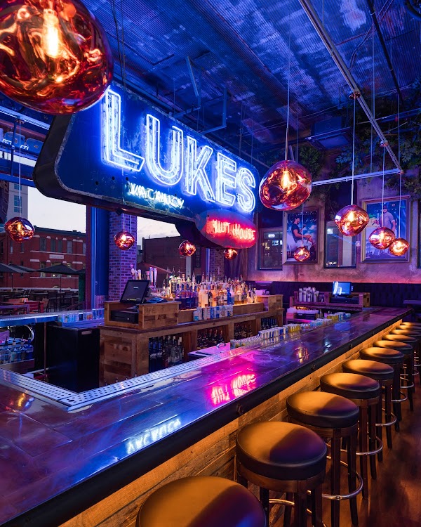 Luke's 32 Bridge 1