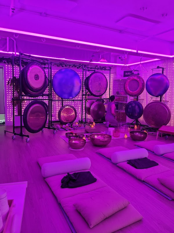 Tune In Wellness - Malbert Lee Sound Healing Studio 1