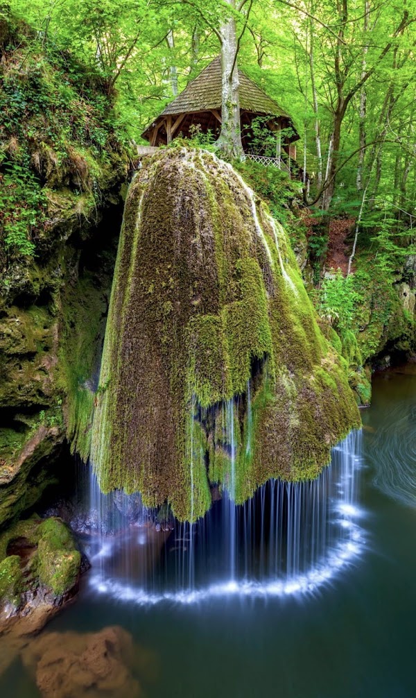 Bigar Cascade Falls