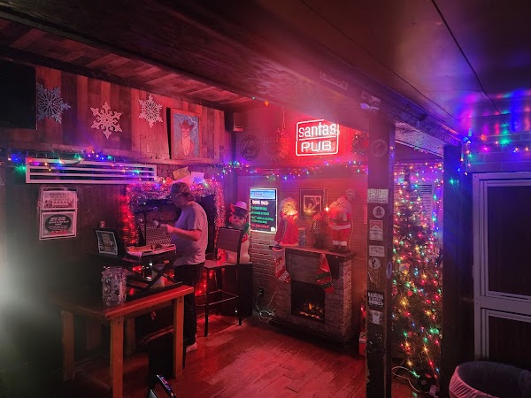 Santa's Pub