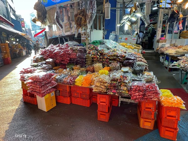 Jungbu Dried Seafoods Market 2