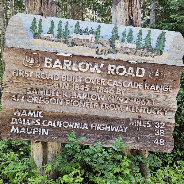 Barlow Pass Trailhead and Sno Park