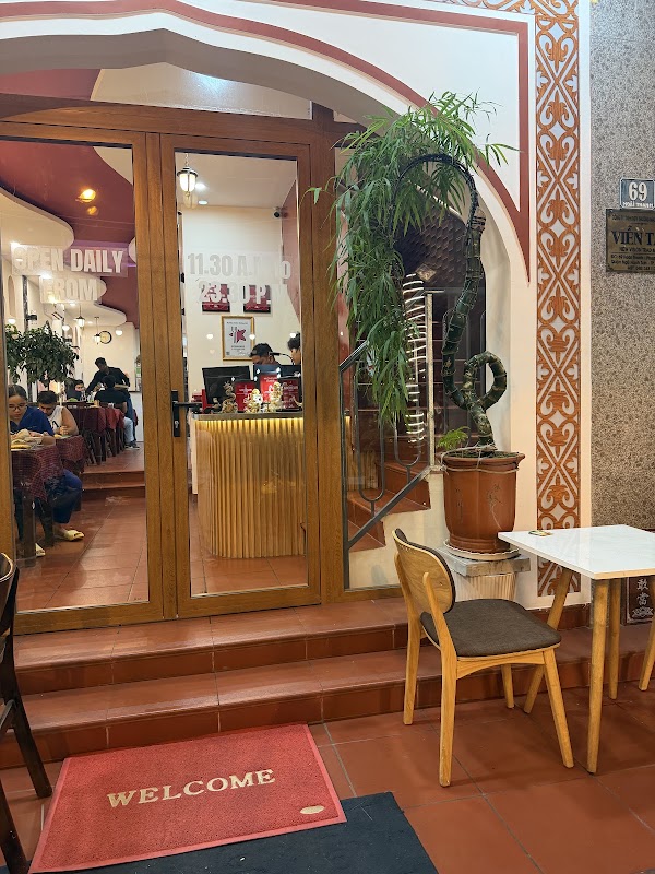 Indian Aroma Restaurant- First Michelin Select( former Mumtaz Indian) 2