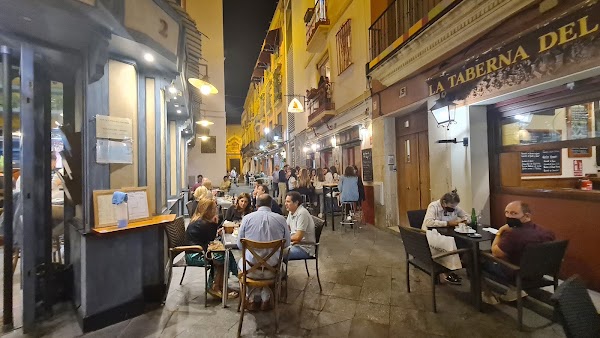 Calle Sierpes 3