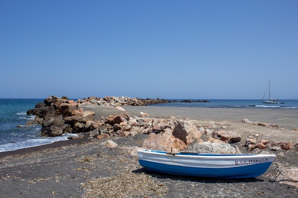 Monolithos 2