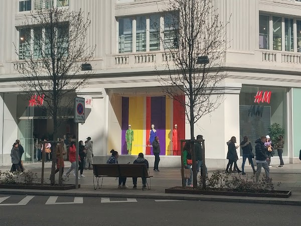 H&M