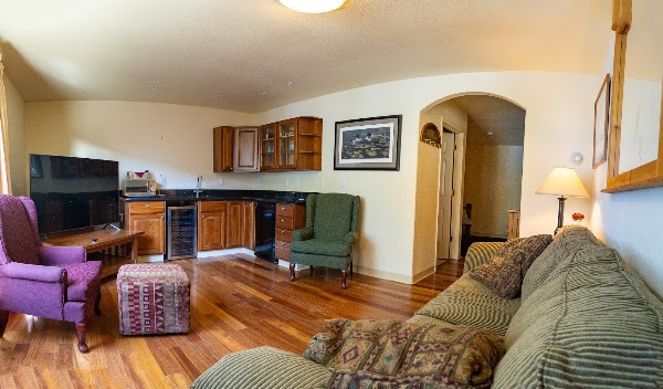 King Salmon Lodge 3