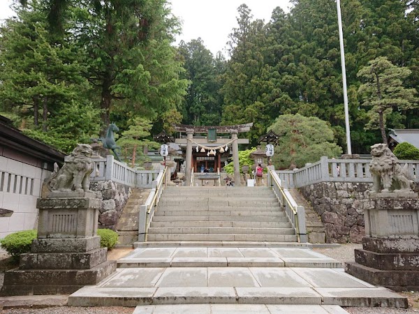 Sakurayama Hachimangu Shrine 3