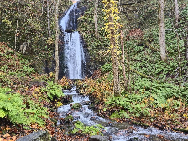 Kumoi-no-taki Waterfall