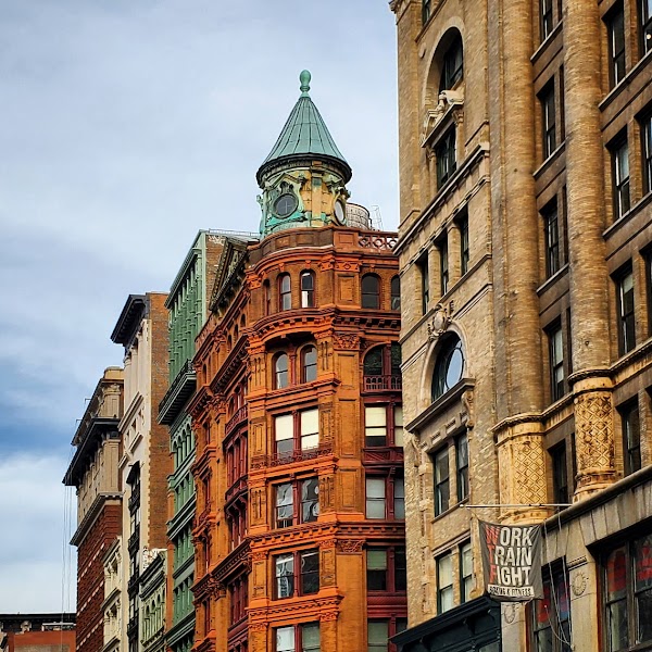 NoHo 5