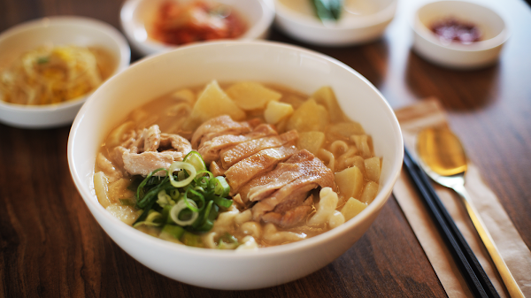 한두기칼국수 Handugi Kalguksu (Jeju Bomal Noodle Soup & Abalone Porridge) 4