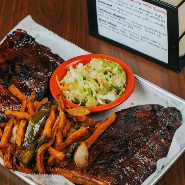 Grub Hut Unique BBQ & Mexican Grill 3