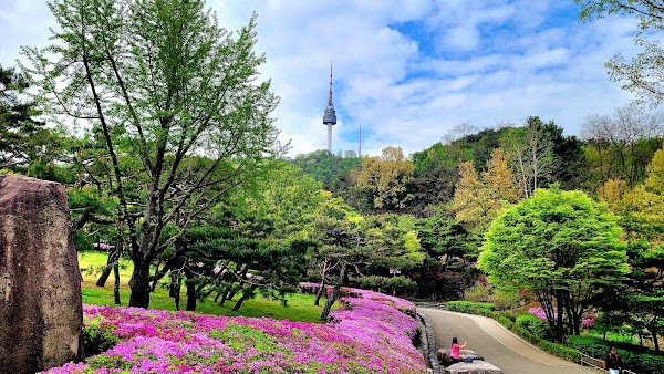 Namsangol Park 5