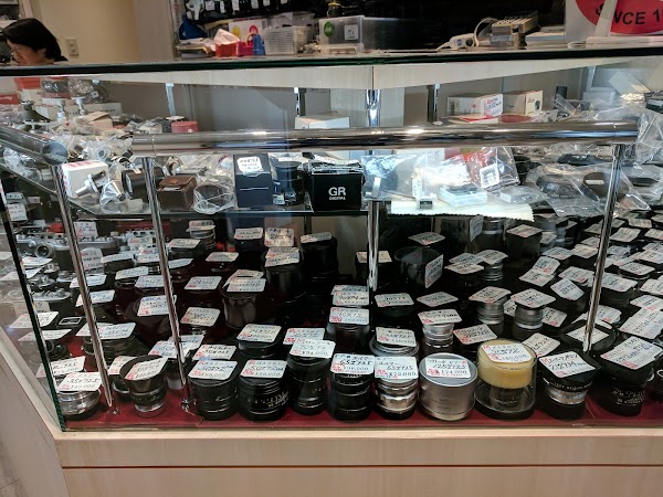 Lucky Camera Shop 4