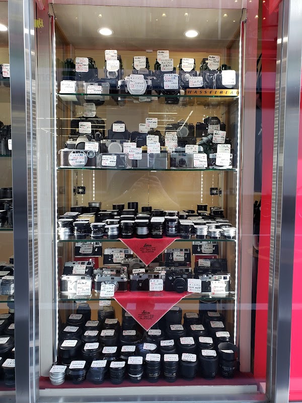 Lucky Camera Shop 2