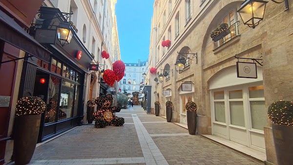 Le Village 3