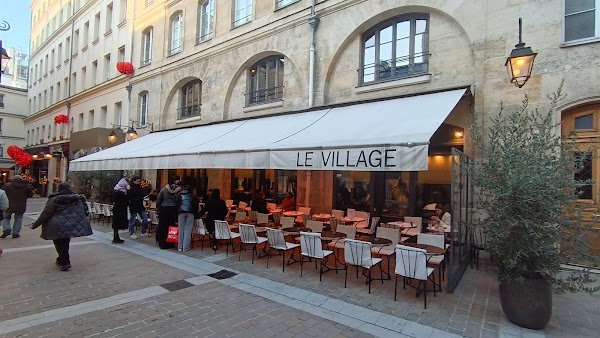 Le Village 2