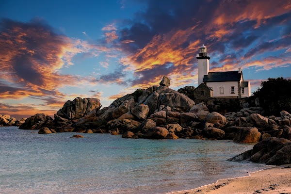 Phare De Pontusval