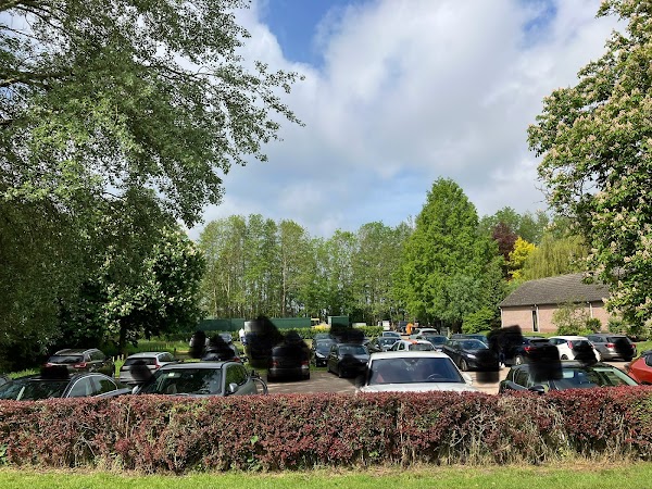 Parking Giethoorn Village 4