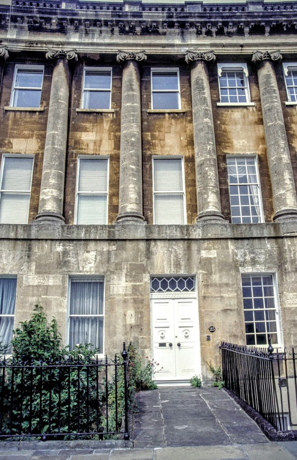 Royal Crescent 2