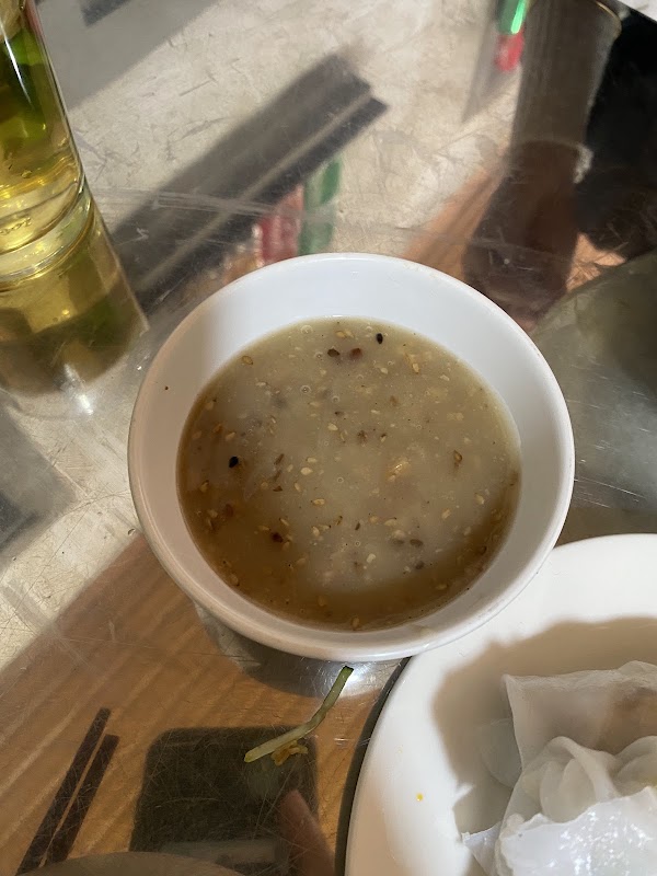 Hạnh - Bún Thịt Nướng 3