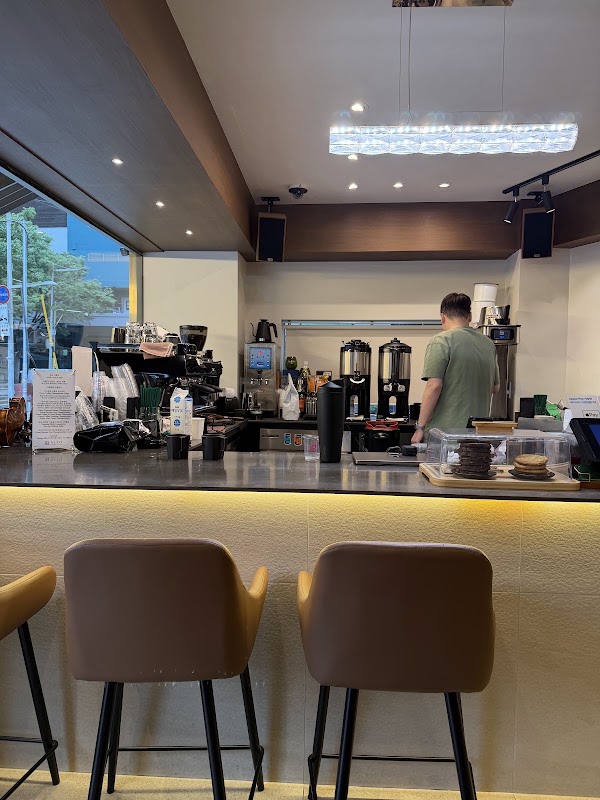 Alto Coffee Bar 2