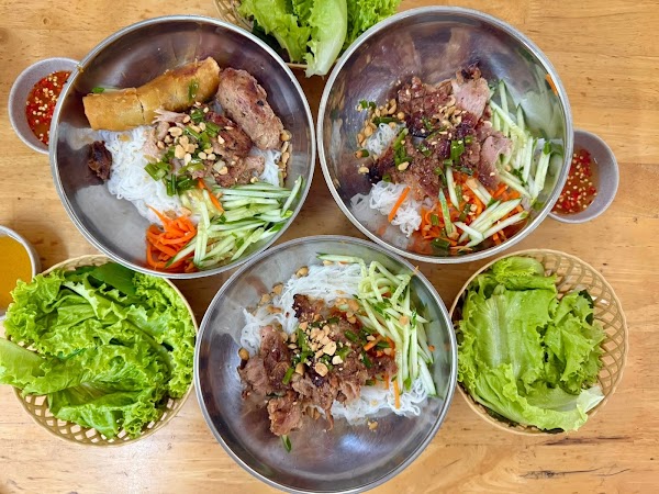 Bún Thịt Nướng Quán 339 3