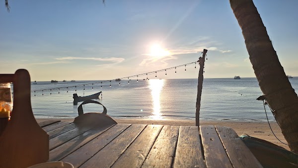 AC Bar Beach Club 4