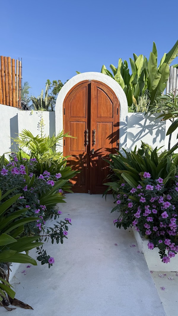 The Glassvillas 1
