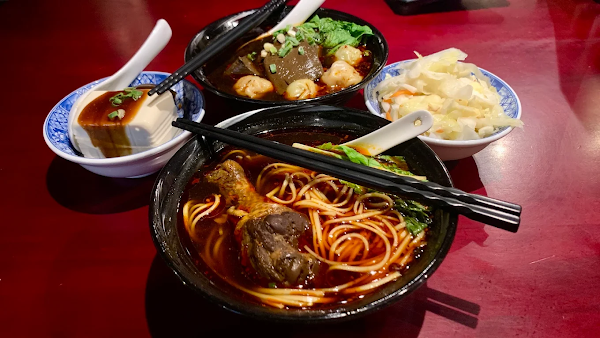 水云濮花椒麻辣麵中山店-茶葉禮盒/林森北路/素食/中山區美食推薦/古樹普洱茶/黑茶/捷運雙連站中山站美食 5