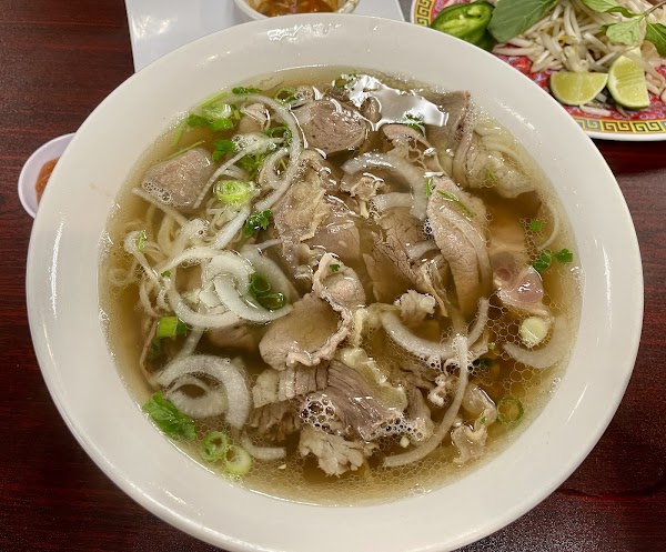Phở Quỳnh Restaurant 4