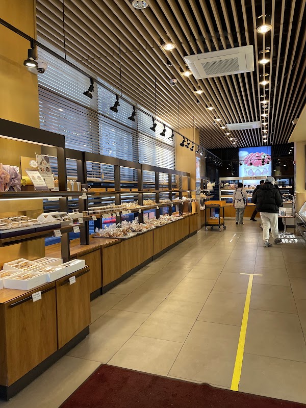Napoleon Bakery 2