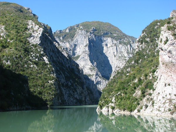 Albania 🇦🇱 25