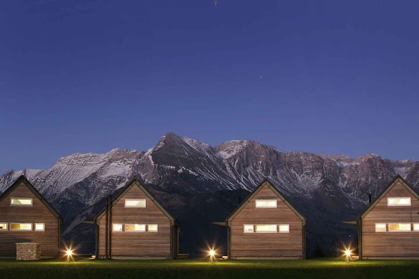 Nebesa Tourist Houses