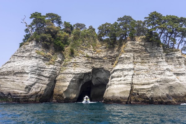 Dougashima Sea Cave Skylight 2