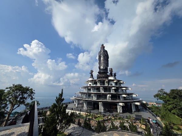 Tượng Phật Bà Tây Bổ Đà Sơn