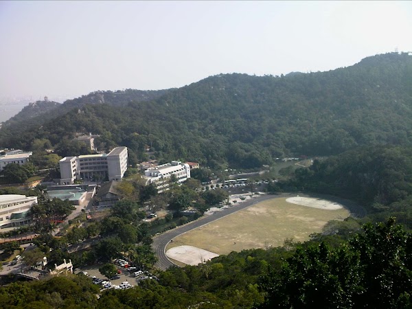 Shantou Jinshan Middle School 1